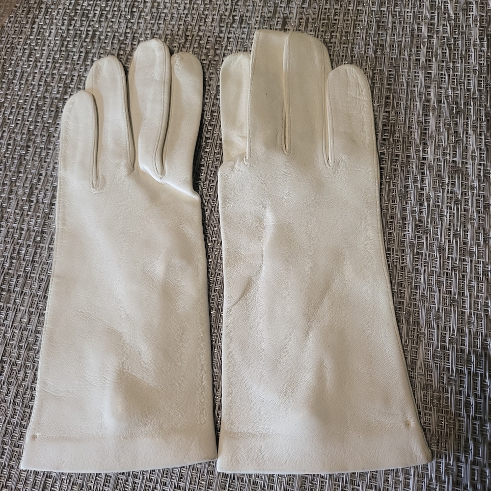 Vintage White Leather Ladies Gloves El Corte-NEW
